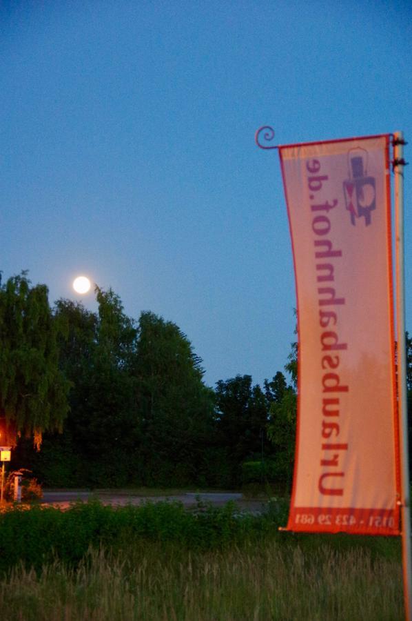 Villa Urlaubsbahnhof-Schlafwagen Lauterbach  Esterno foto